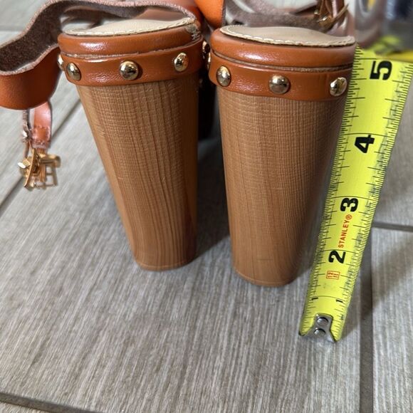 ShoeDazzle Graceann Studded Platform Sandals 7 Tan Brown Block Heel - Picture 8 of 11